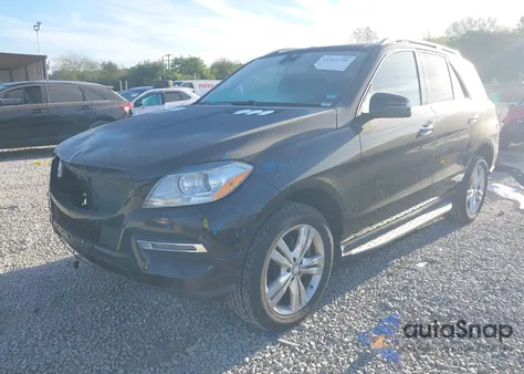 2013 Mercedes-Benz Ml 350 4Matic z USA, uszkodzony, nr VIN 4JGDA5HB0DA204553